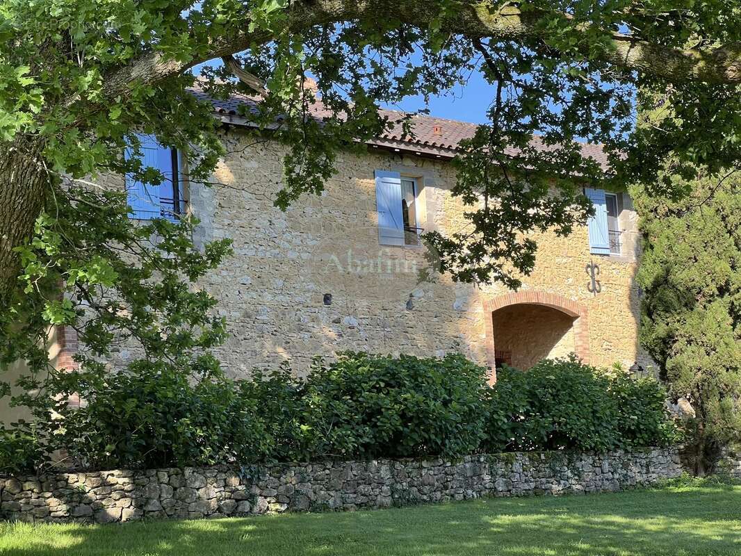 Maison à AIRE-SUR-L'ADOUR