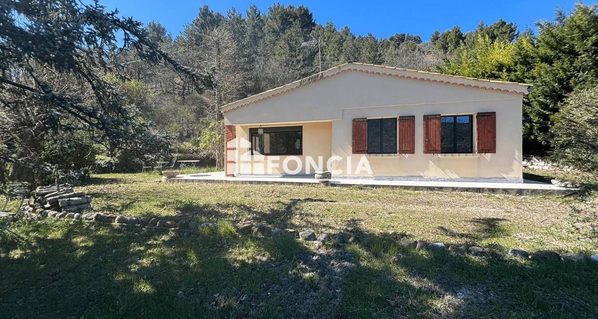 Maison à MEZEL