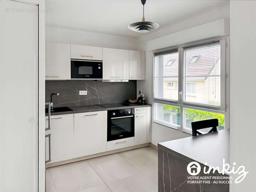 Appartement à PONTAULT-COMBAULT