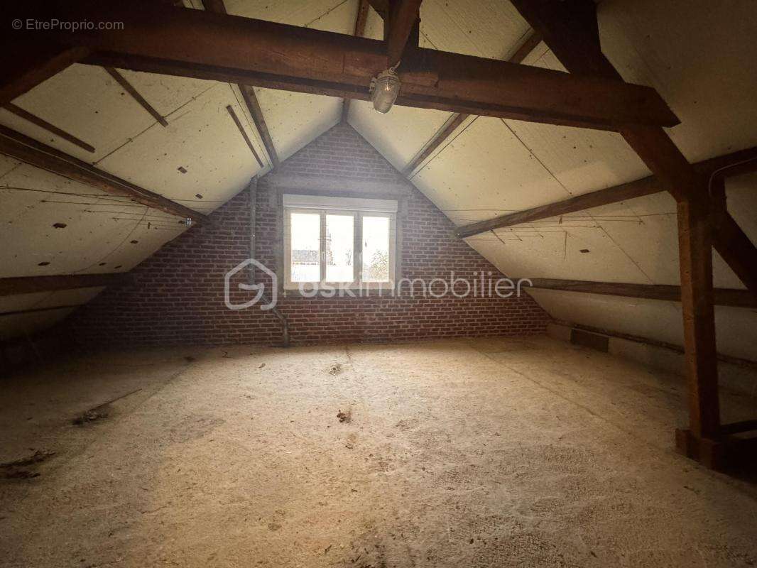 Maison de 125 m2 - 5 pièces - 3 chambres à Assevillers (80200) - photo 5