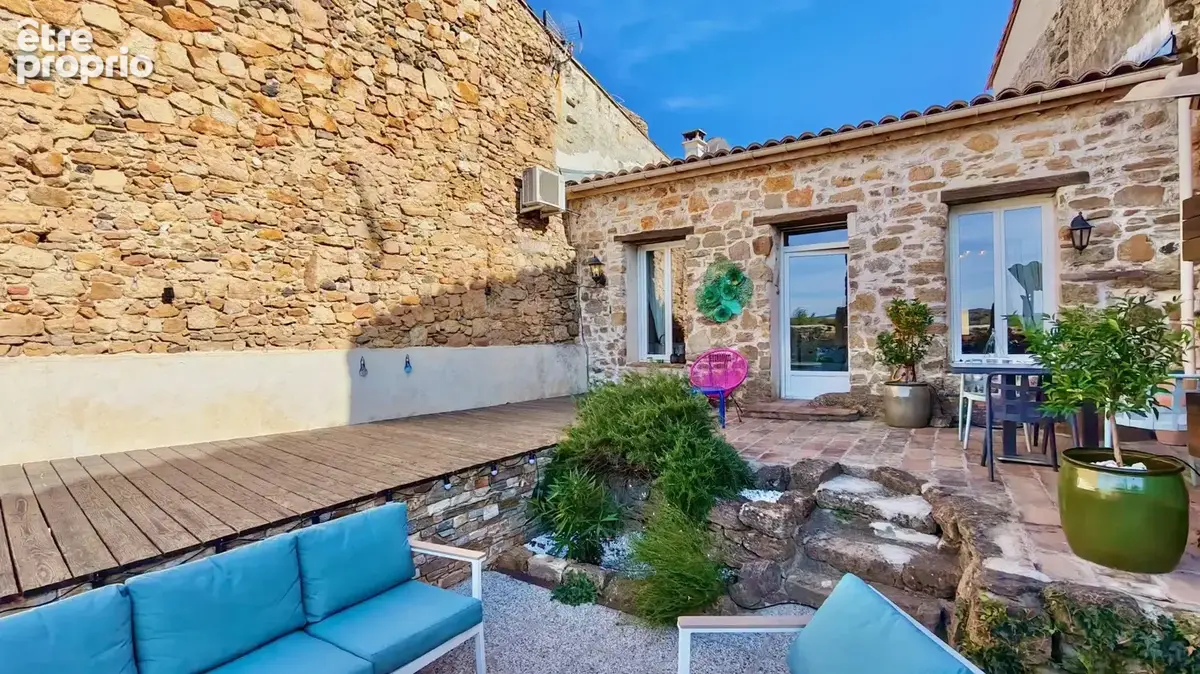 Magnifique Maison de Village en Pierre avec Deux Chambres et une Vue Imprenable - photo 17