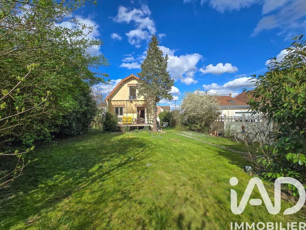 Photo 2 - Maison à VILLECRESNES