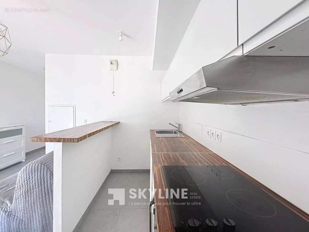 Appartement à MARSEILLE-3E