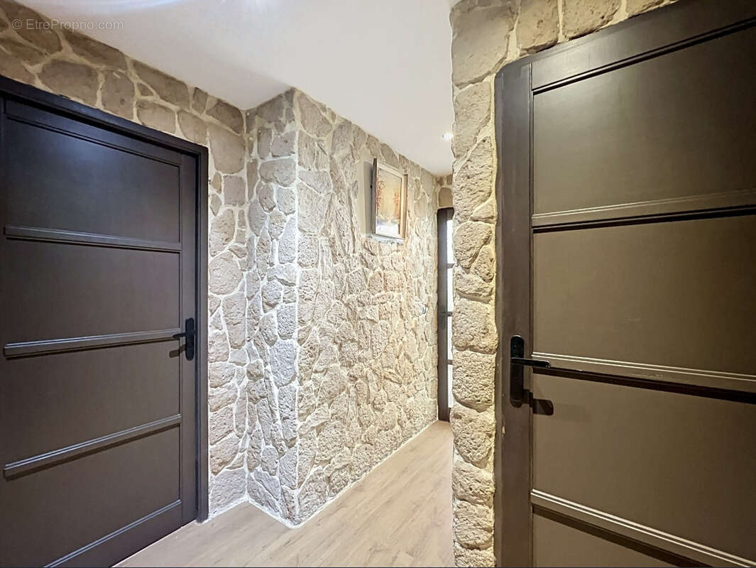 Appartement à VAULX-EN-VELIN