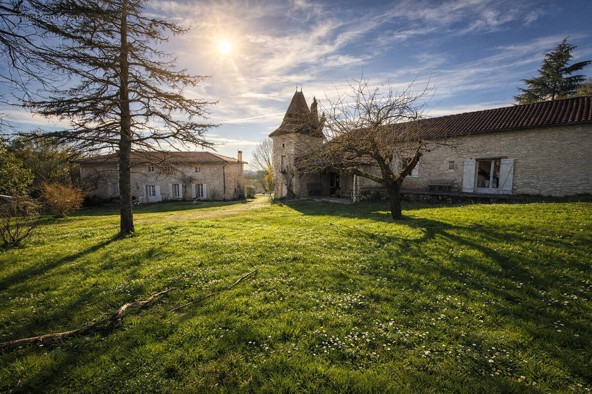 Maison à CAUZAC