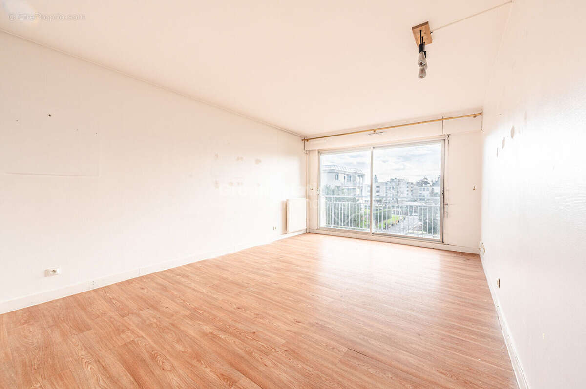 Appartement à MARGENCY