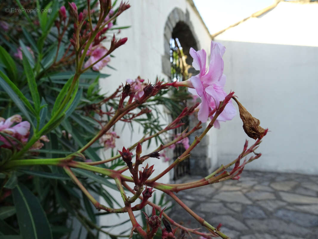 Maison à CAZILHAC