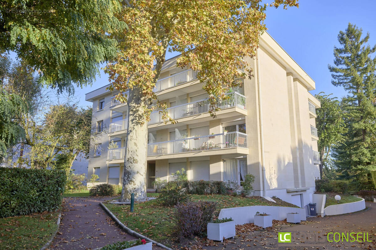 Appartement à CHATENAY-MALABRY