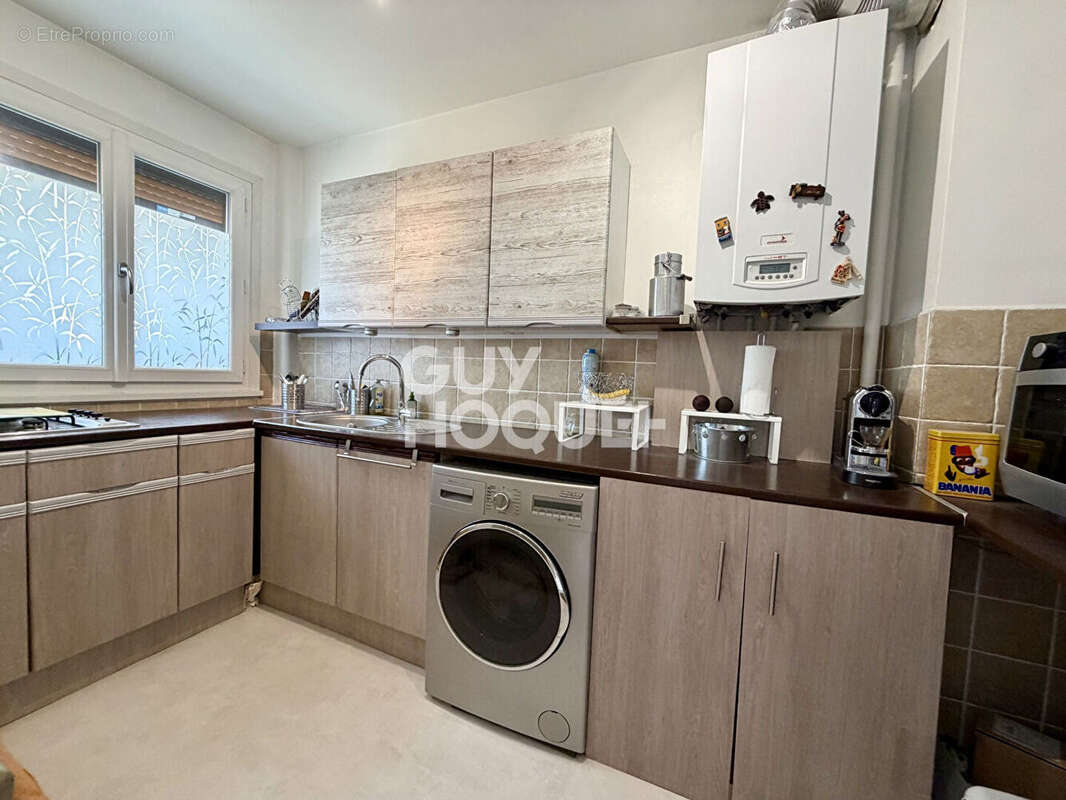 Appartement Neuilly Sur Marne  1 pièce(s) 32 m2 - photo 2