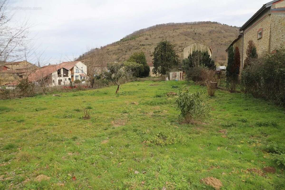 Appartement à VARILHES