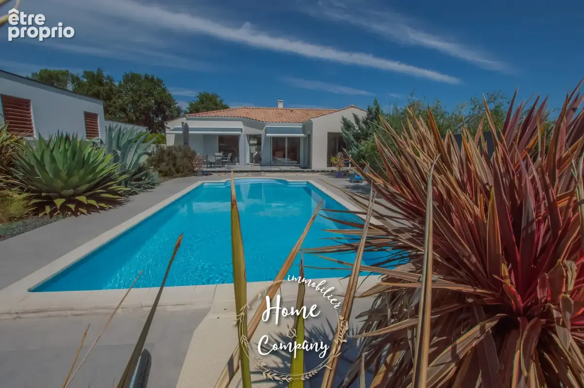 Photo Maison à Saint-Palais-Sur-Mer au prix de 581 800€
