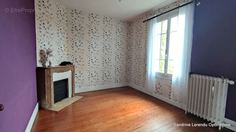 Maison de caractère en pierre avec jardin - photo 10