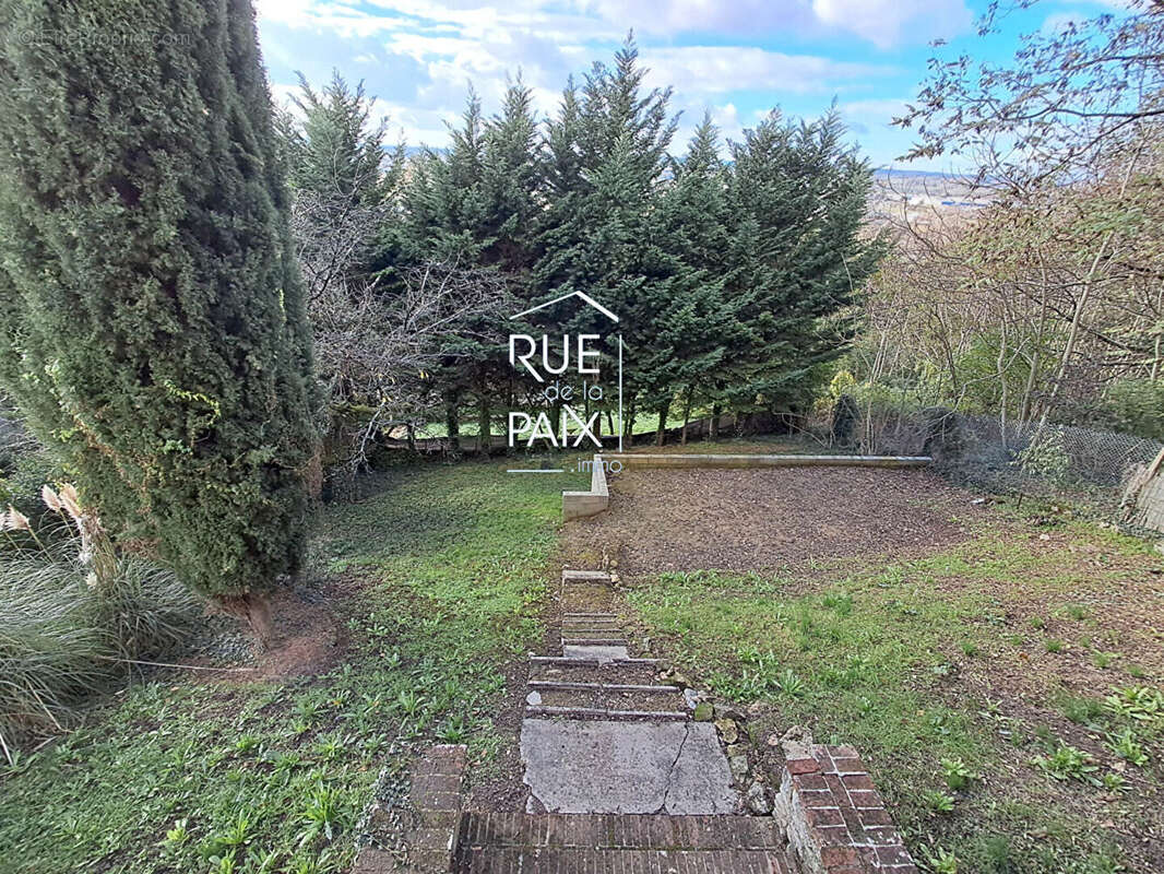 Maison à CHATELLERAULT