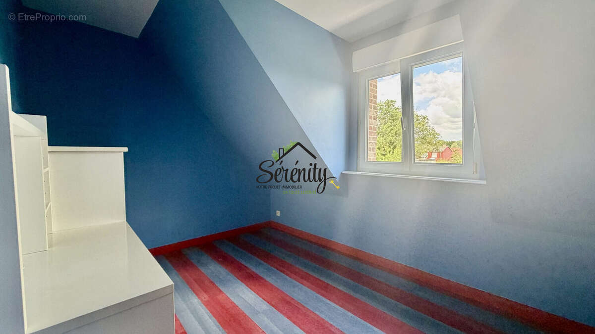 Maison 172 m² à Loffre  - photo 8