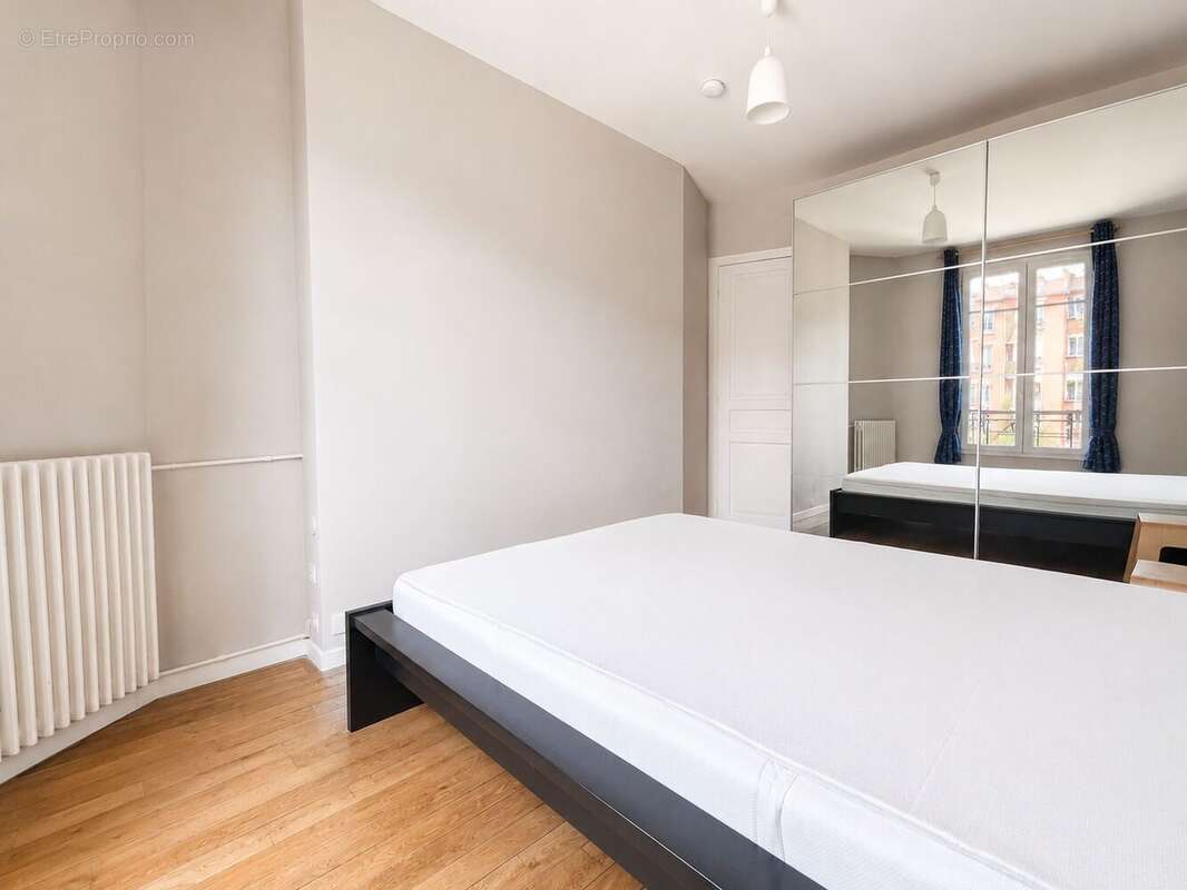Appartement à CLICHY