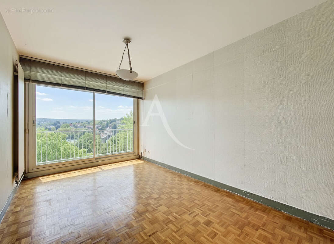 Appartement 5 pièces de 133 m² - Saint-Germain-en-Laye - photo 7