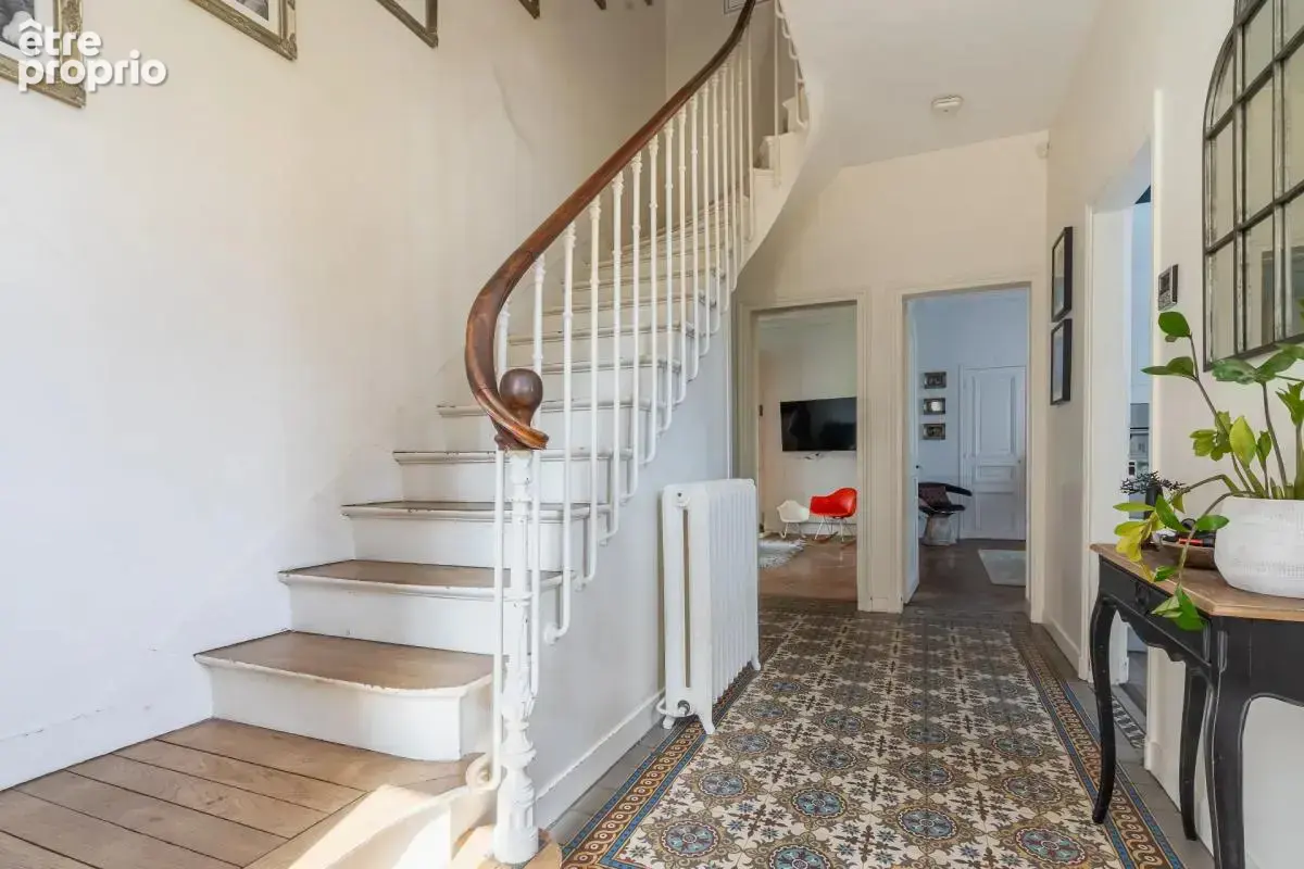 Maison de caractère de 145 m² avec jardin et sous-sol complet - photo 13
