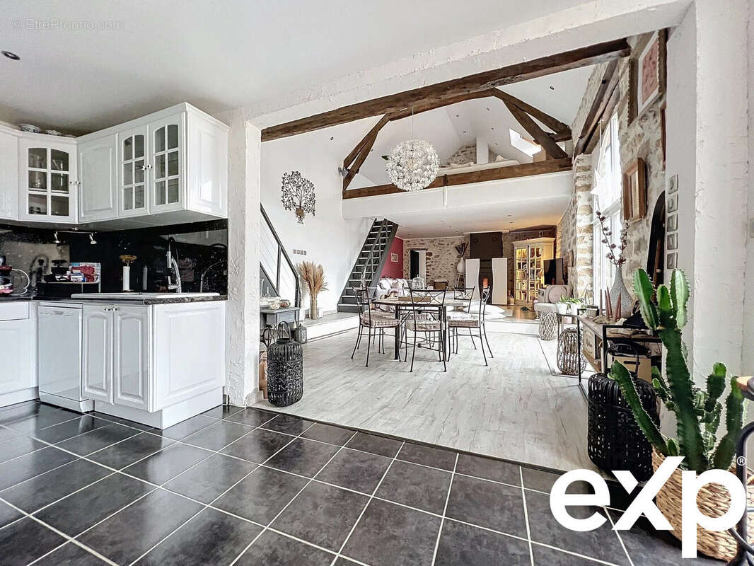 Maison à LA GRANDE-PAROISSE