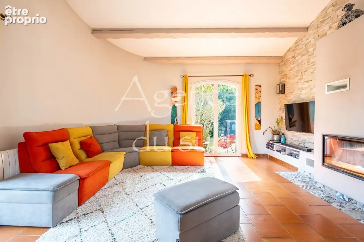 LA CIOTAT ? FIGUEROLLES / MUGEL - Villa type 4/5 de 160m² avec jardin et garage. - photo 5