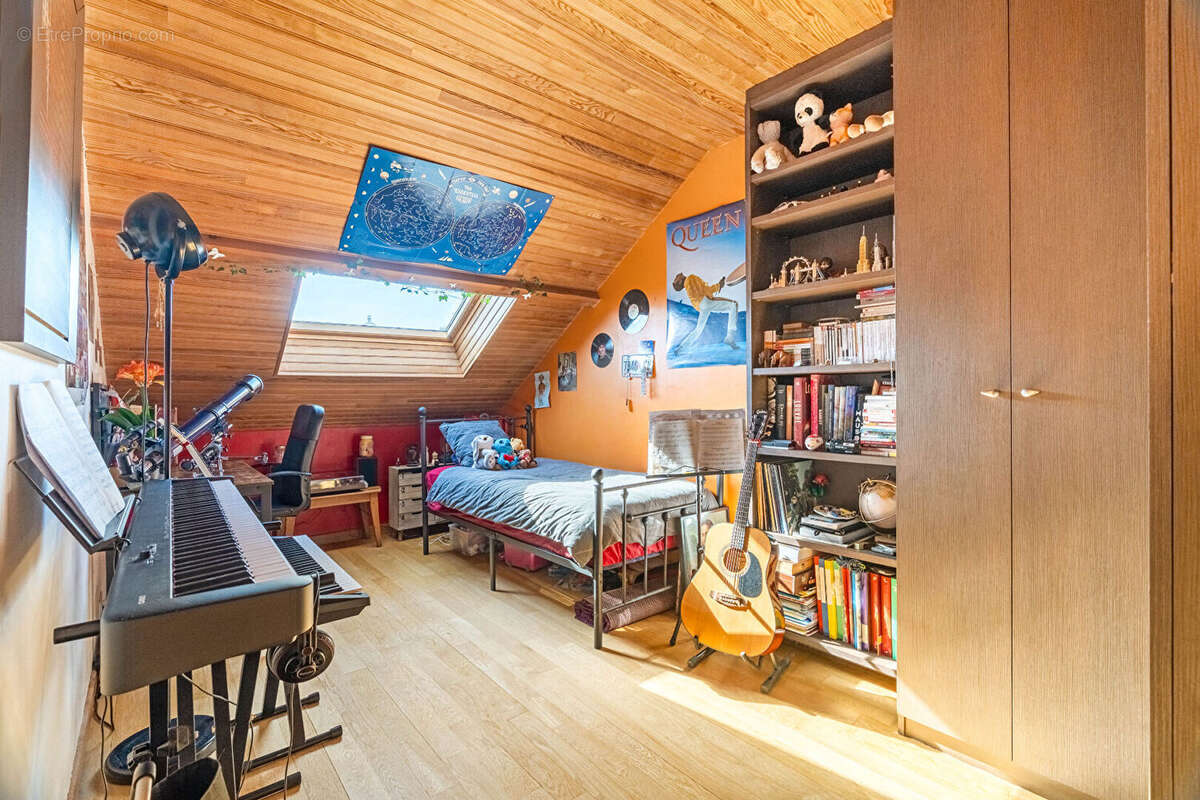 Maison à NANTERRE