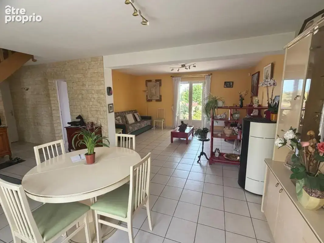 Maison 6 pièces + dépendance aménagée - photo 5
