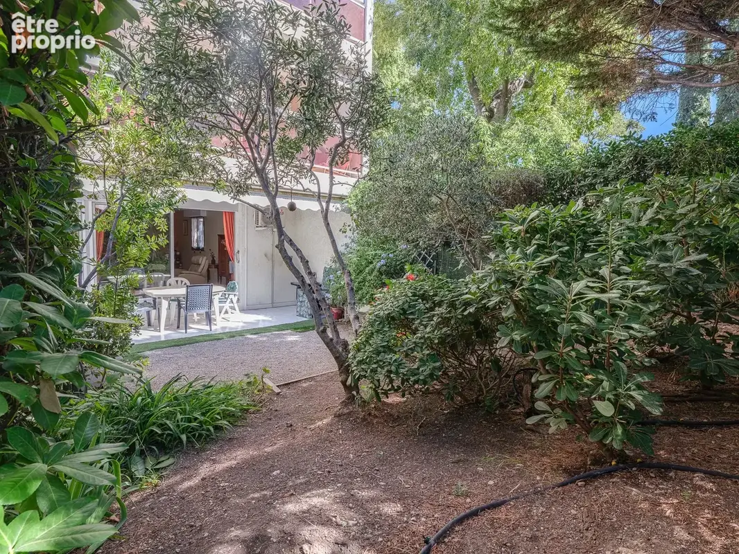Marseille 8ème Sainte Anne à vendre Appartement 4 pièces en Rez de jardins - photo 6