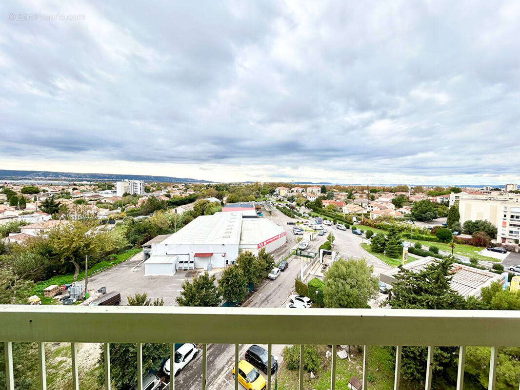 Appartement à MARIGNANE
