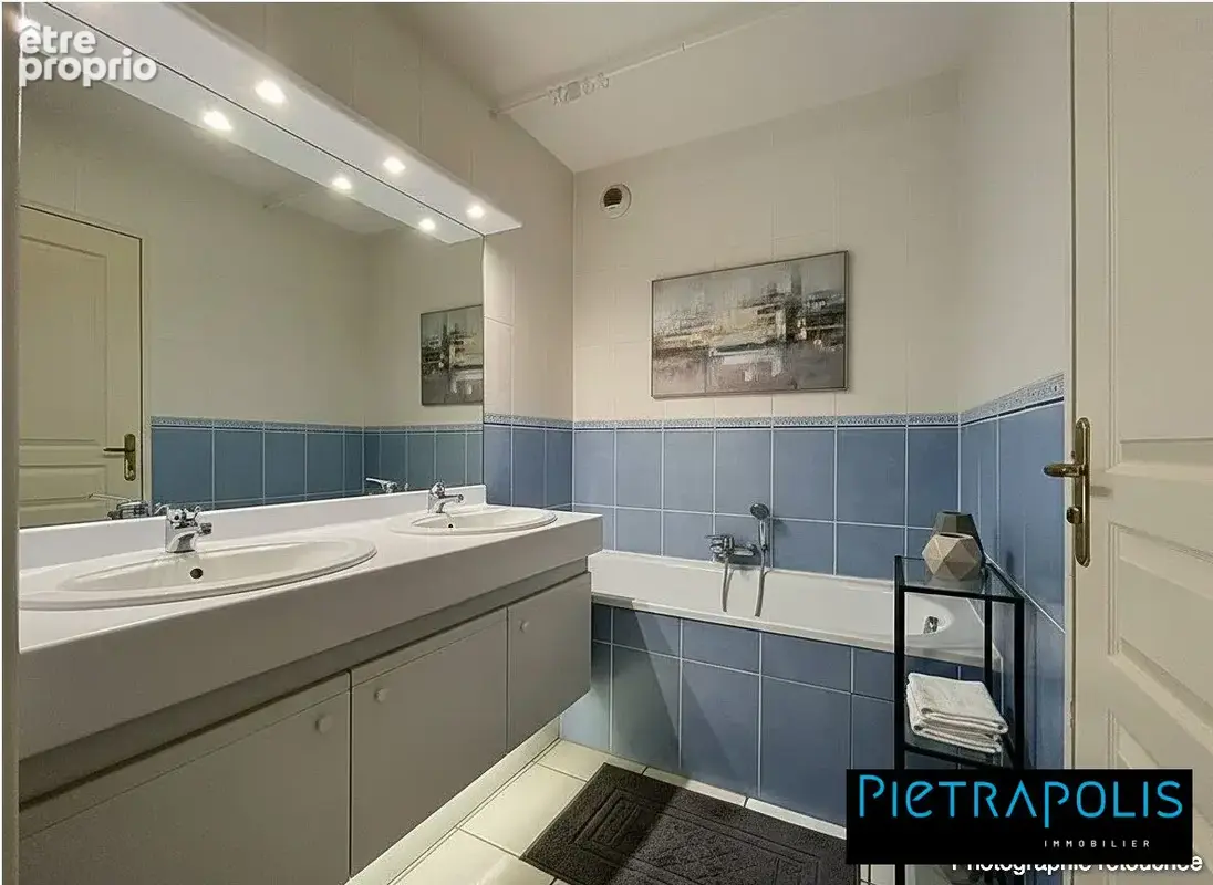 Appartement 4 pièces 86 m² à vendre à Sainte-Foy-Les-Lyon (69110) - photo 6