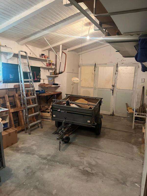 Maison à MONTBRUN-LES-BAINS