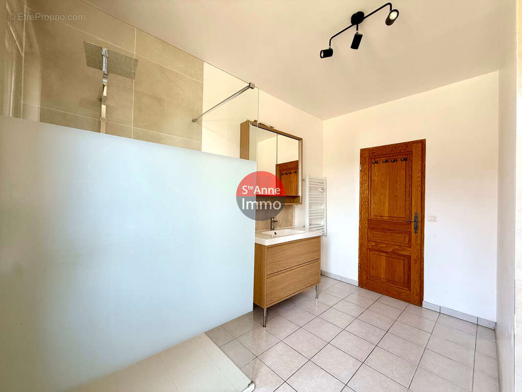 Liancourt fosse - 120m2 - autonomie de plain pied - 3 chambres - 1 bureau - garage - dependances - cave - jard - photo 11