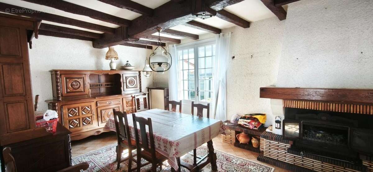 Maison à NIORT (79) - photo 6