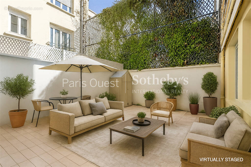 Appartement à NEUILLY-SUR-SEINE