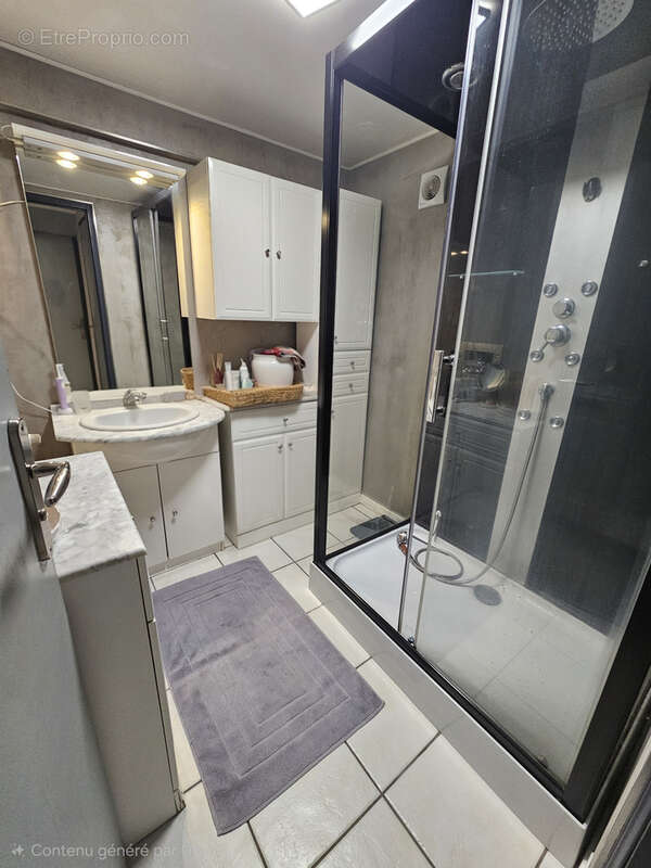 Maison à BAS-EN-BASSET