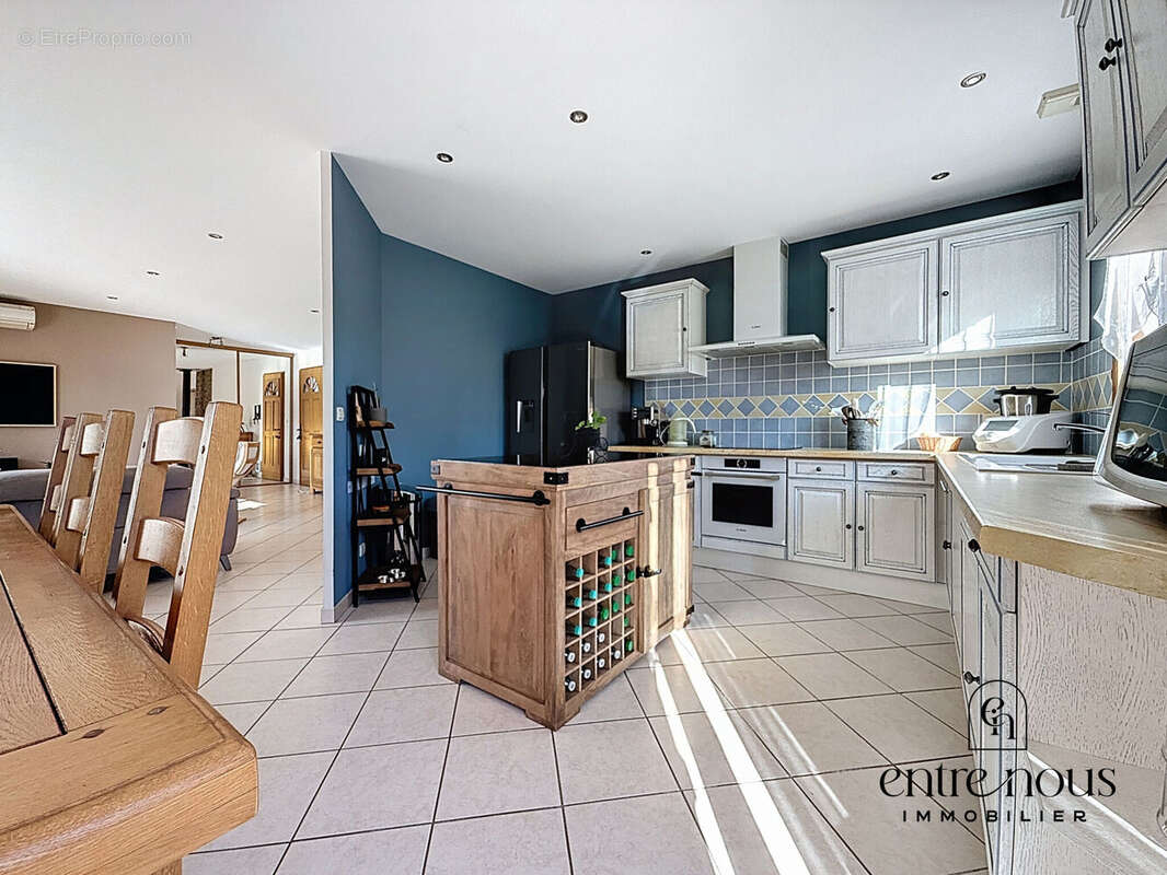 Photo 3 - Maison à MONTALIEU-VERCIEU