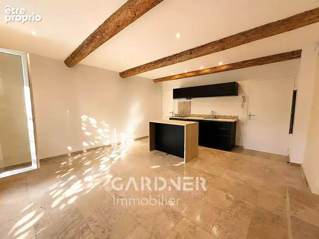 Appartement Type 3 Napollon avec terrasse - photo 3