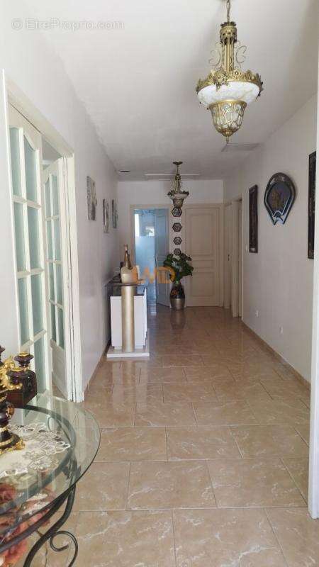 Maison à LA CALMETTE