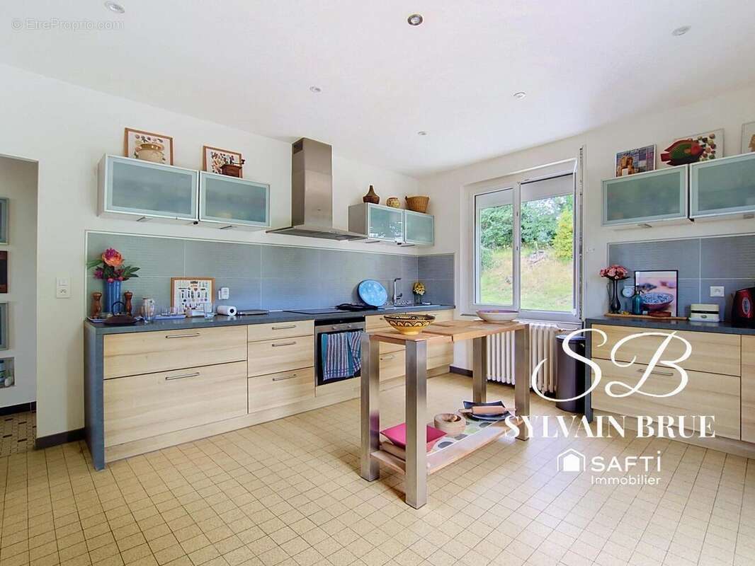 Maison 196 m² à Piquecos  - photo 8
