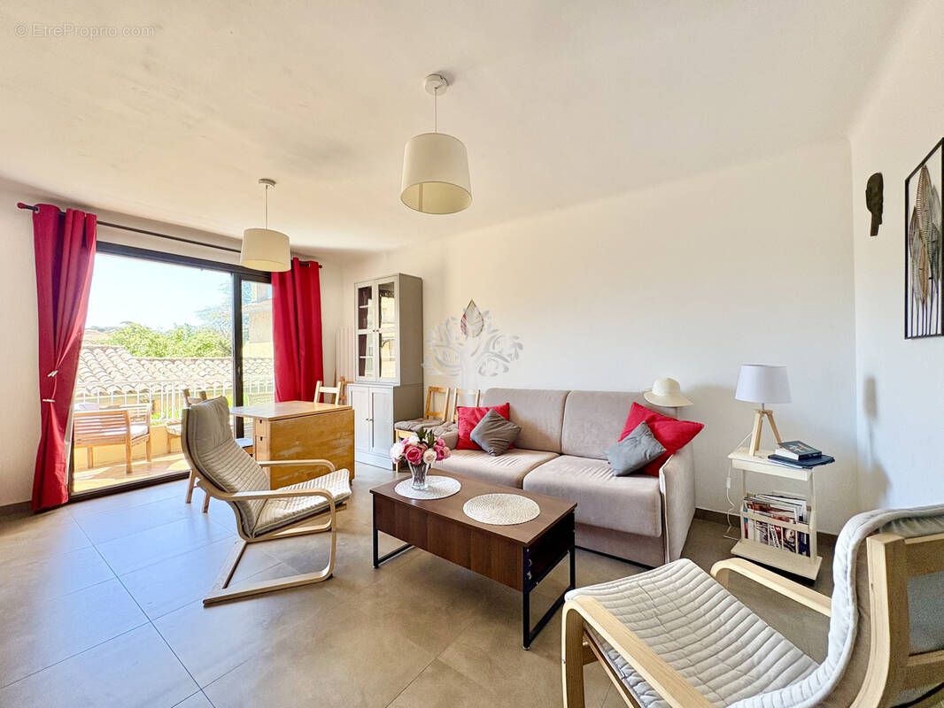 Appartement à SANARY-SUR-MER