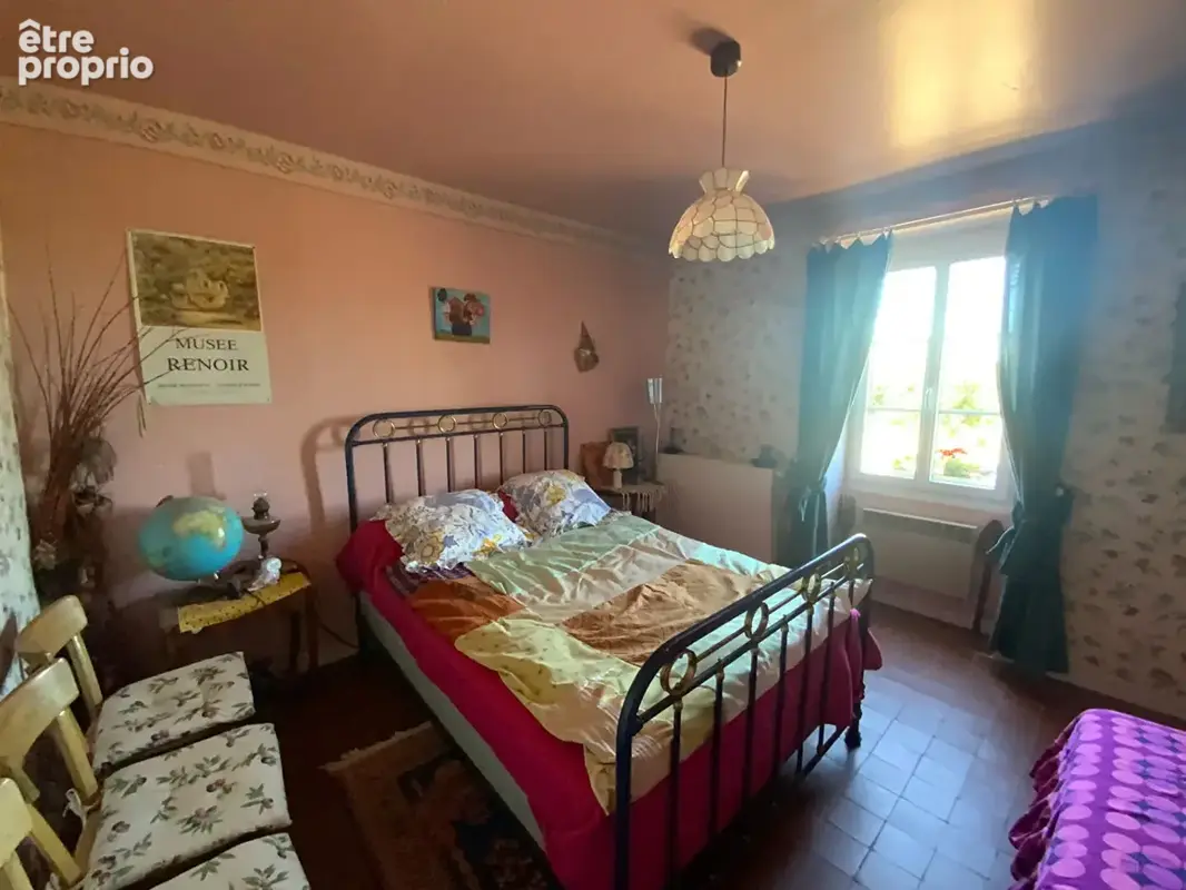 SAINT-EMILAND - Proche gare TGV - Maison de village de 139 m² hab. (3 chambres) avec dépendances (90 m²) - photo 5