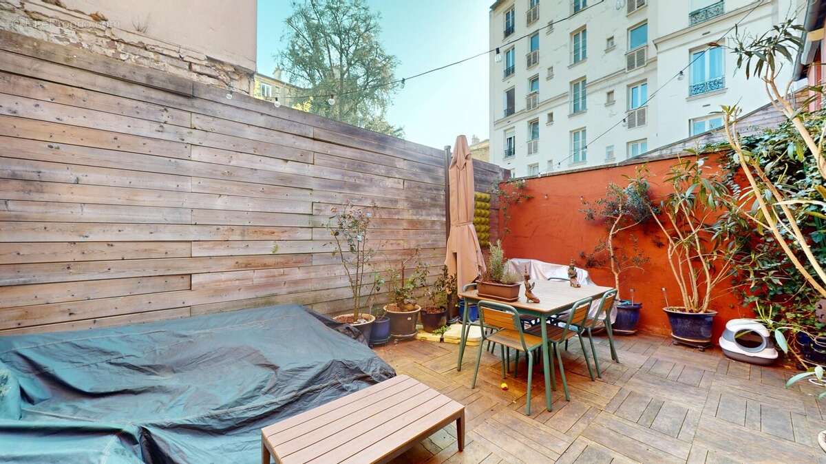 Maison 150 m² à Pantin  - photo 2