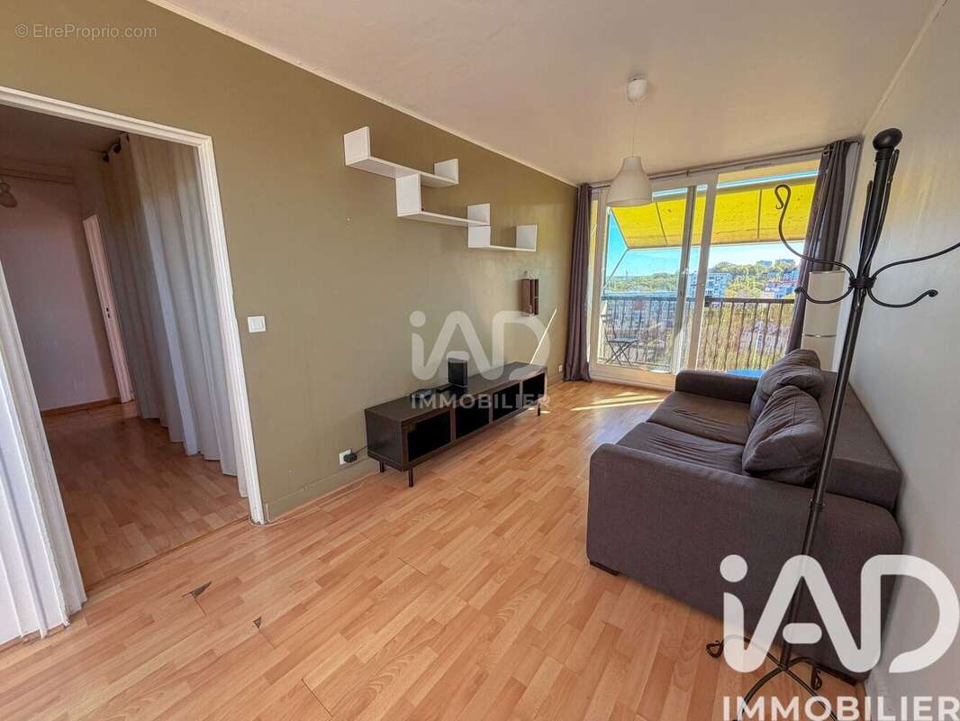 Photo 2 - Appartement à SAVIGNY-SUR-ORGE