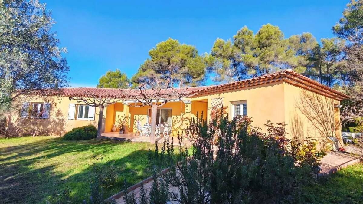 Maison à DRAGUIGNAN