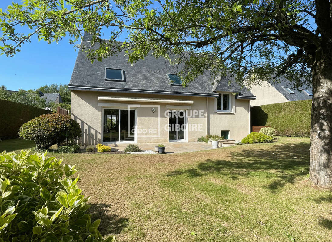 Maison à NOYAL-CHATILLON-SUR-SEICHE