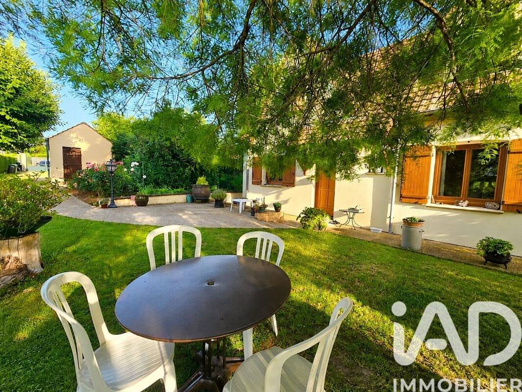 Photo 1 - Maison à SAINT-GERMAIN-LES-ARPAJON