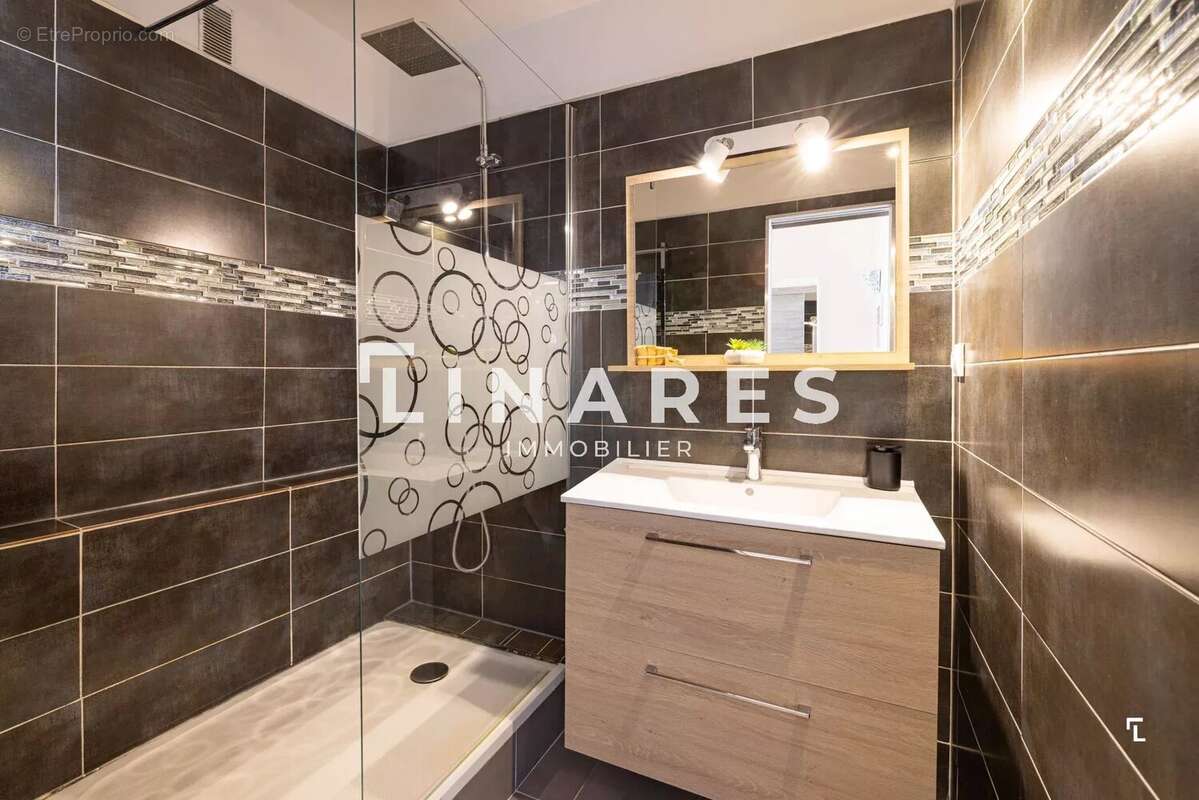 Appartement à MARSEILLE-10E