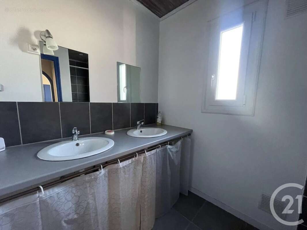 Maison 53 m² à Saint-Jean-De-Monts  - photo 6