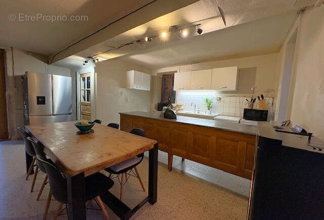 Maison à SAINT-ETIENNE-SUR-CHALARONNE