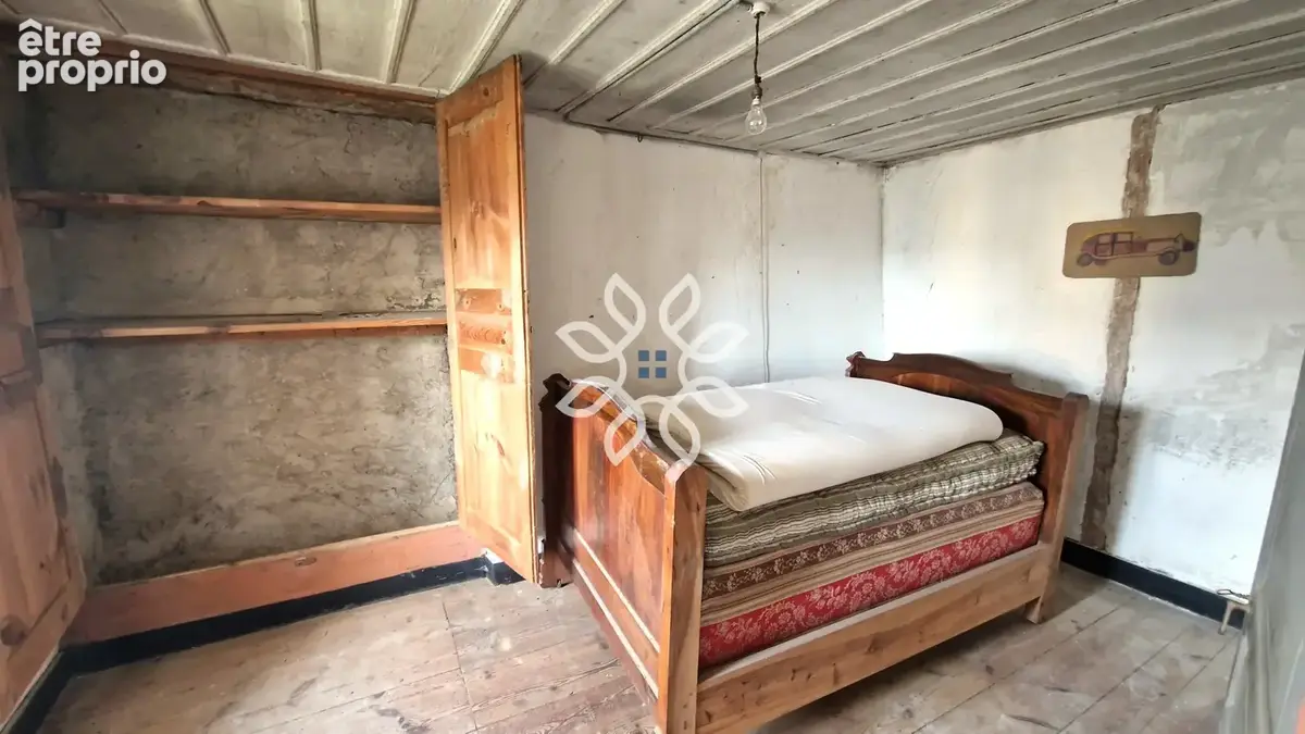 Ensemble immobilier à rénover avec dépendances et vue dégagée - photo 8