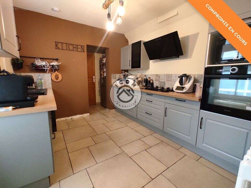 Maison à AULNOYE-AYMERIES