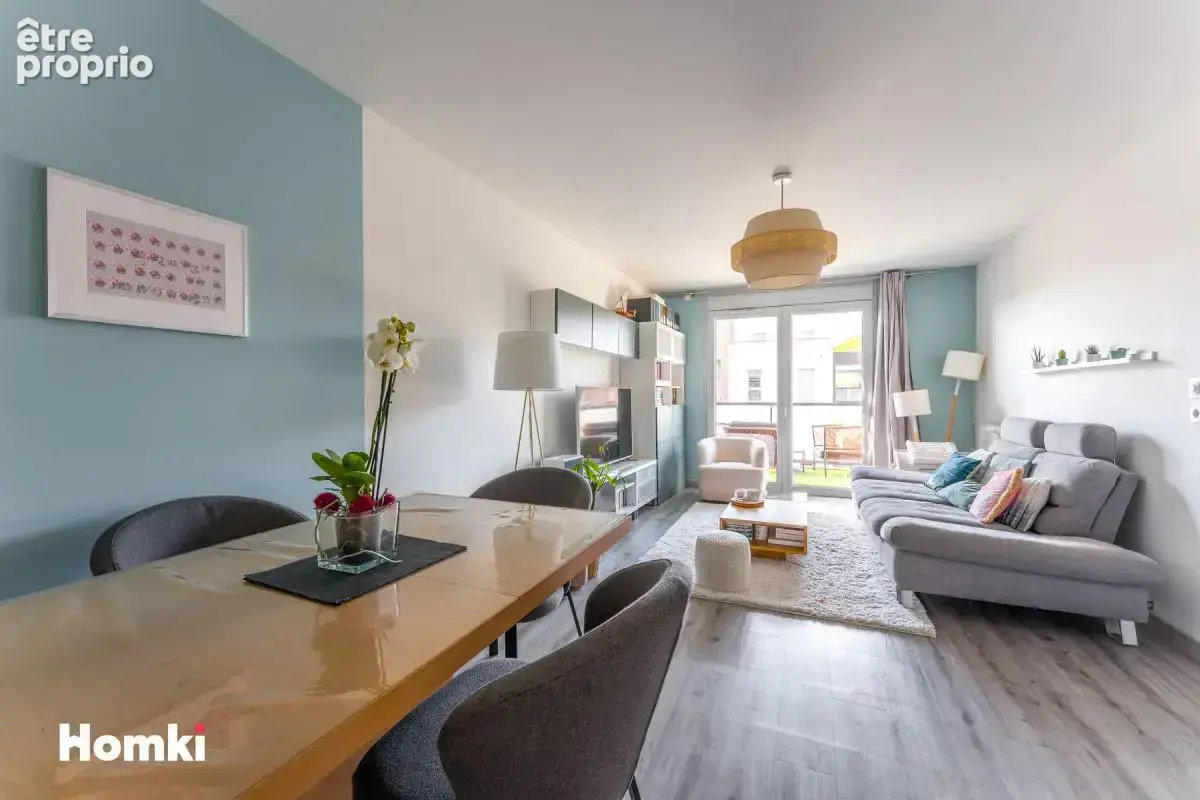 LA CHAPELLE-SUR-ERDRE – T3 traversant dernier étage – Balcon 11,60 m² – 2 parkings – Box - photo 2